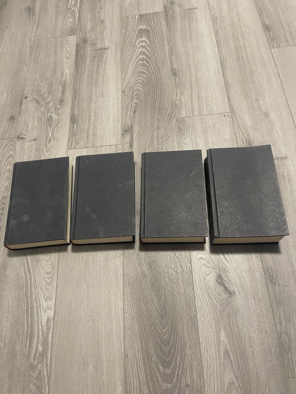 Twilight Series Hardcover Books 1-5 Little Brown MT Books 4pc Set - Picture 5 of 5